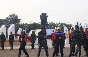 Sambut HUT RI ke-74, ASDA II Cek Kesiapan Tugu Proklamasi