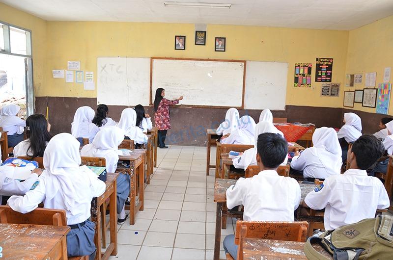 Aplikasi Di SMAN 2 Karawang Ini Bisa Deteksi Aktivitas Guru Dan Siswa Aplikasi Di SMAN 2 Karawang Ini Bisa Deteksi Aktivitas Guru Dan Siswa