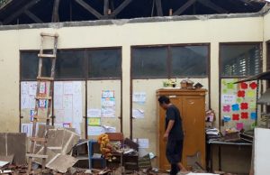 Cellica Akui Banyak Bangunan Sekolah di Karawang Berusia Tua