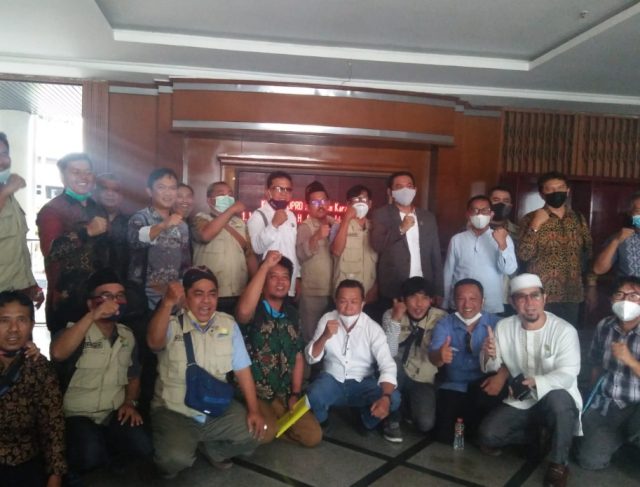 Screenshot_2021-12-14-11-01-49-53