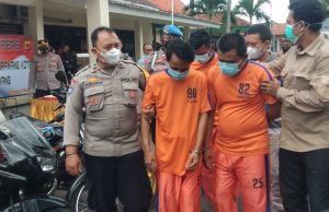 Dor! Residivis Curanmor Karawang Ditembak Polisi, 2 Masih Buron