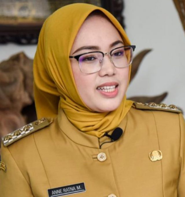 Anne-Ratna