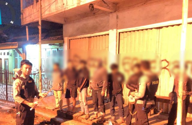 IMG-20221027-WA0036 Remaja bawa celurit