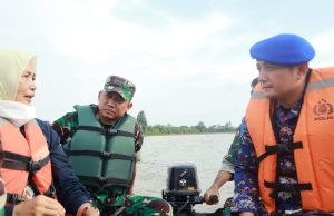 Banjir polres karawang
