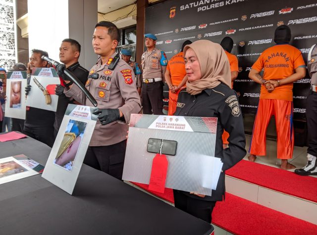 Debt collector karawang