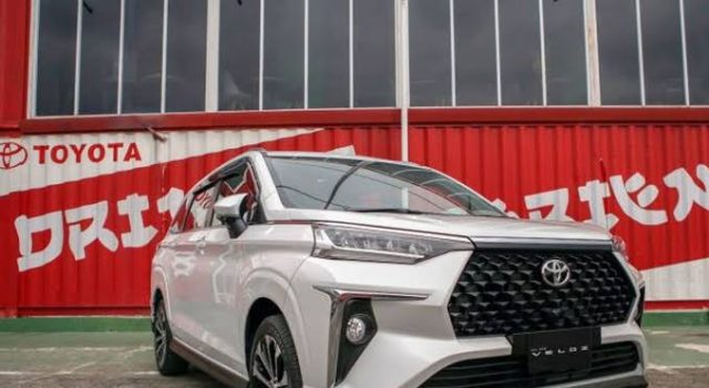 Toyota veloz laku keras