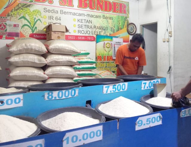IMG-20230214-WA0024 Harga beras naik di karawang