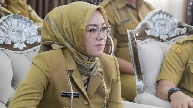 Bupati Purwakarta semprot kepala dinas