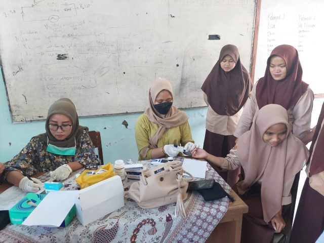 Remaja putri karawang menderita anemia
