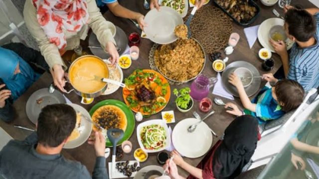 Jadwal buka puasa 26 maret 2023