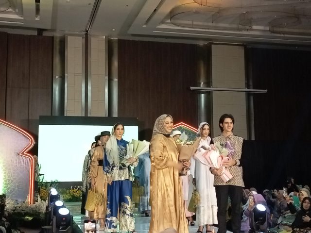 Bupati karawang launching brand fashion