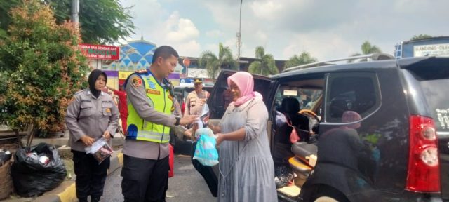 Polres karawang arus balik lebaran