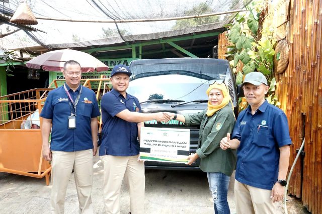 Bantuan mobil pupuk kujang