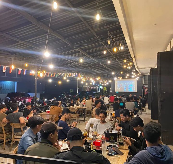 Tempat kafe nyaman di karawang