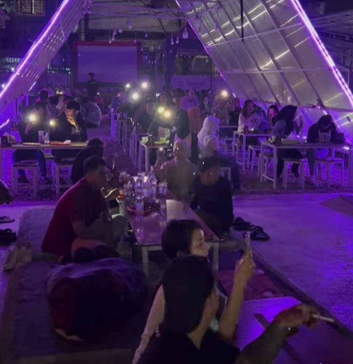 Tempat kafe nyaman di karawang