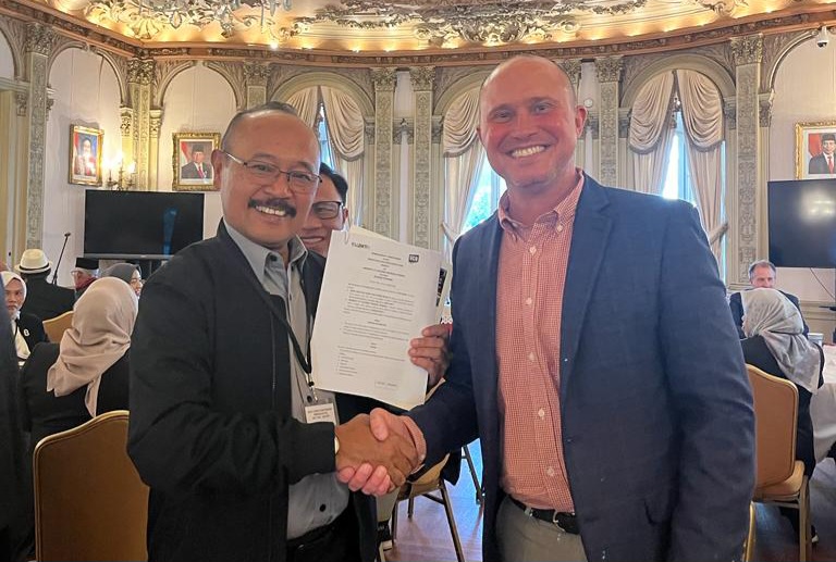 Rektor UBP Karawang ke amerika