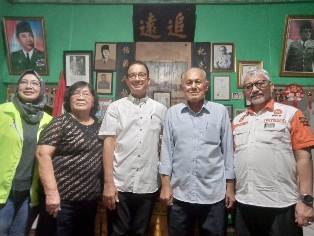 Anies ke rumah djiaw kie siong karawang