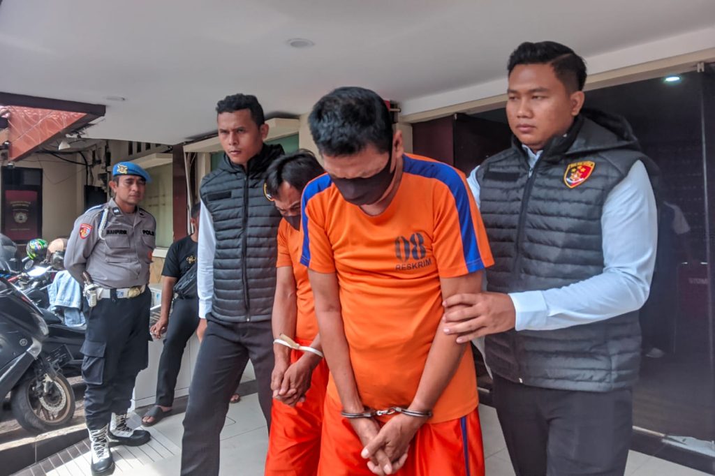 Penipuan penyalur kerja di karawang