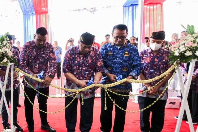 JNE di grand taruma karawang