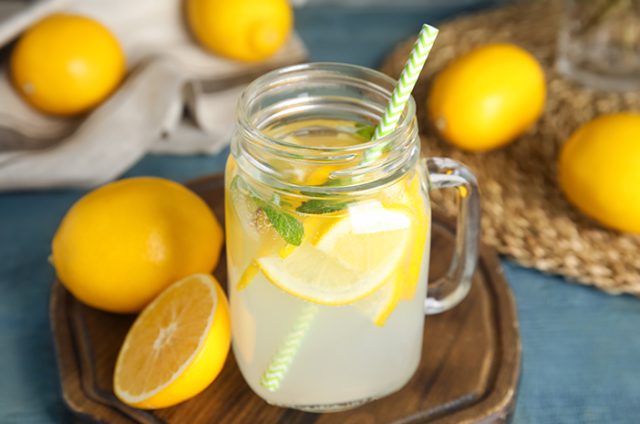 manfaat jus lemon