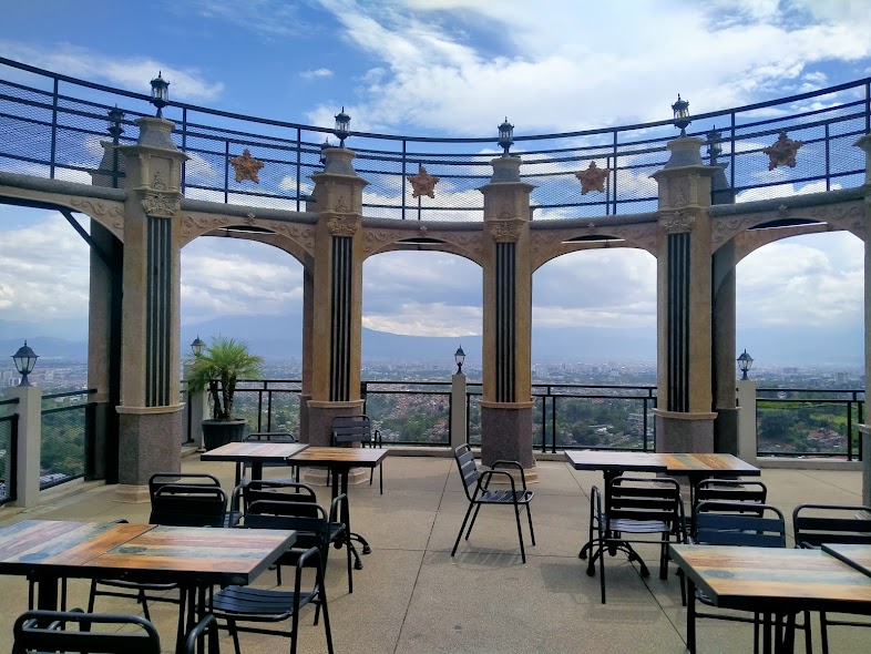 Mercusuar Cafe & Resto