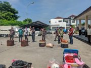 Kejari karawang musnahkan barang bukti