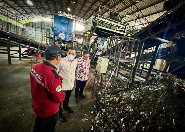 IMG-20240131-WA0014 Bupati aep belajar sampah ke banyumas