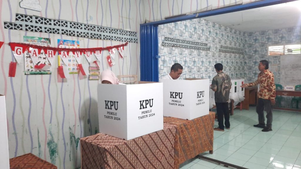 Prabowo-Gibran menang di karawang