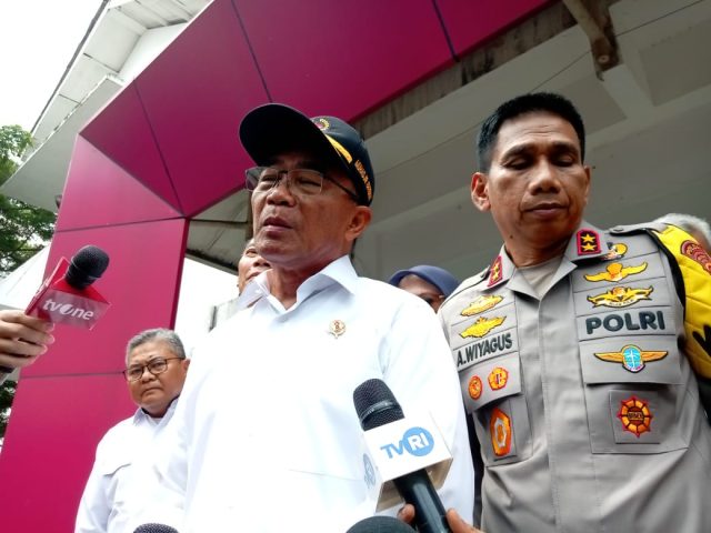 IMG-20240408-WA0041 Menko PMK kecelakaan tol japek