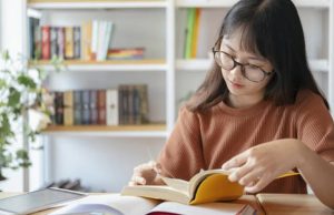 Tips cara merawat buku