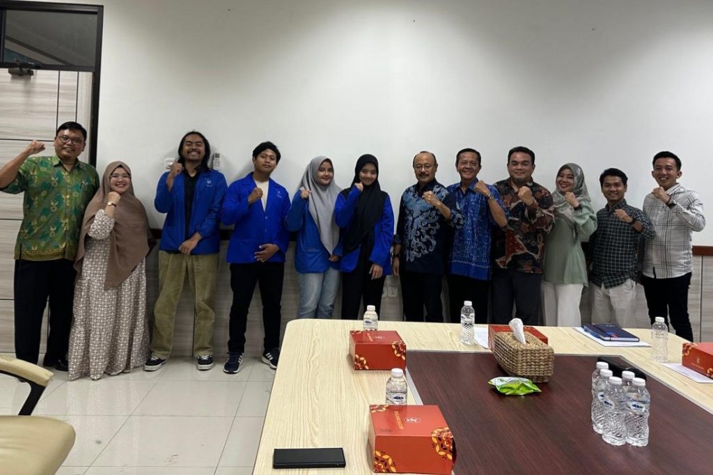 Mahasiwa ubp karawang di summer semester thailand