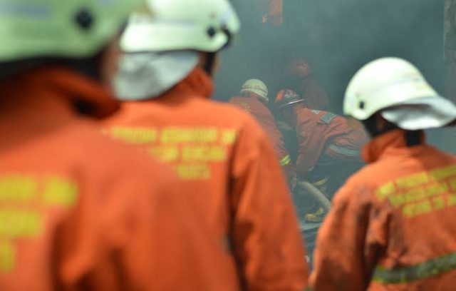 Sederet aksi unik damkar karawang