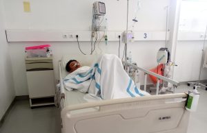 Korban selamat pabrik pupuk karawang