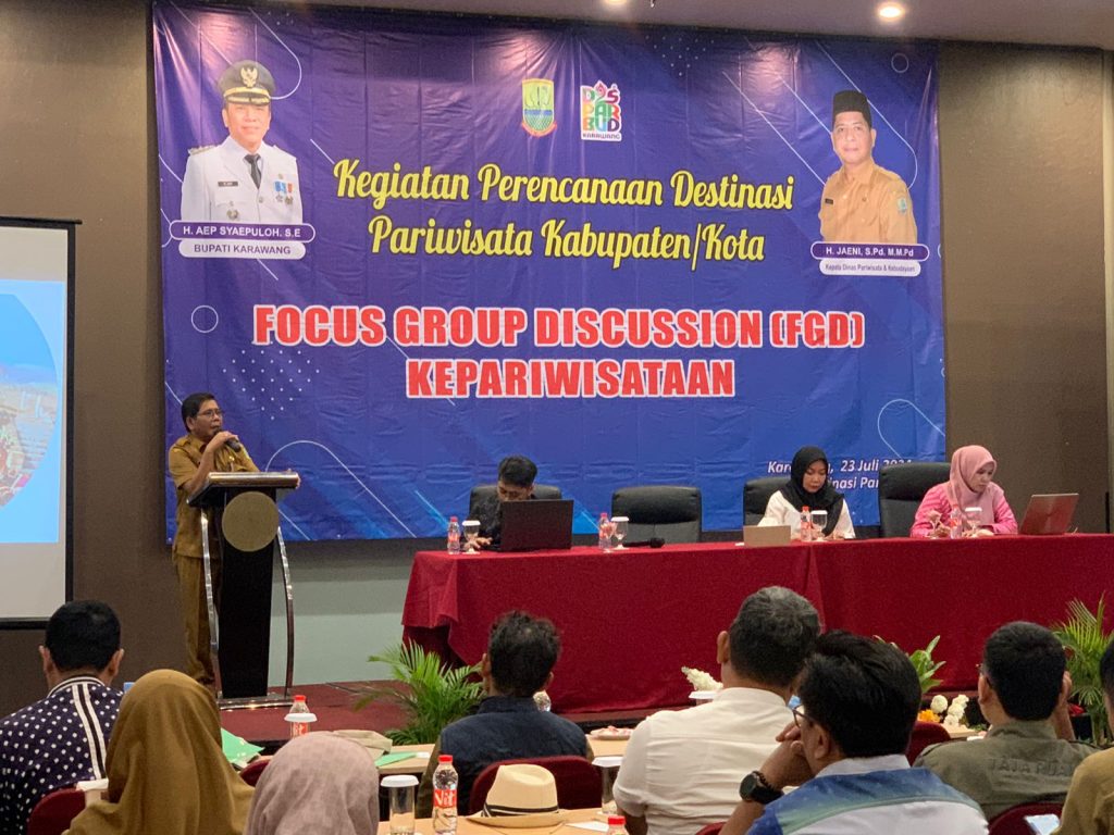 Disparbud karawang pelaku pariwisata