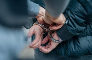 Kades cikampek ditangkap polisi