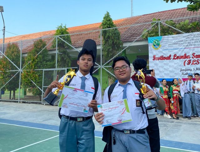 _20240821_154024 Siswa Karawang berprestasi tarik suara