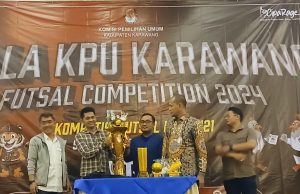 Jaring Pemilih Gen Z, KPU Karawang Gelar Turnamen Futsal U-18 Kpu karawang futsal gen z