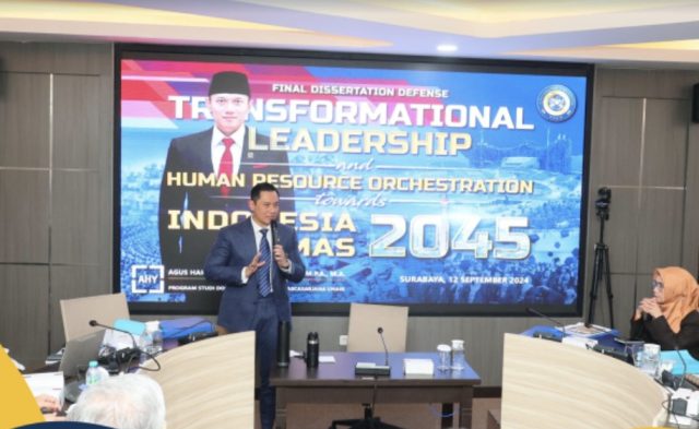 Menteri AHY pertahankan disertasinya
