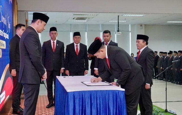 IMG-20240919-WA0015(1) Menteri AHY lantik pejabat kementerian