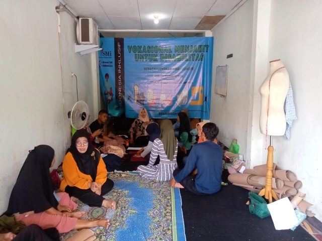 IMG-20241009-WA0034 Vokasional membatik kreasi tuli di karawang