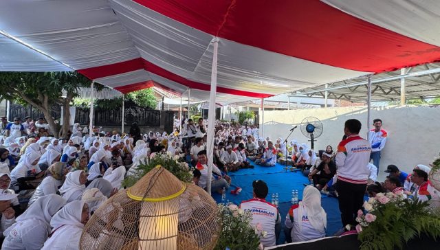 Massa di telagasari karawang sambut aep syaepuloh