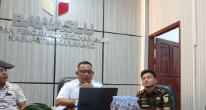 Pelanggaran pilkada karawang di gakkumdu