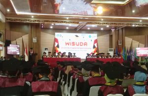 Wisuda mahasiswa unsika