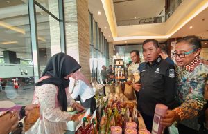 Hotel Swiss-Belinn Gelar Ramadhan Market Fair, Bupati Karawang: Patut Dicontoh Hotel Lain Ramadhan market fair hotel swiss-belinn karawang