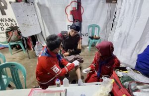 Kementerian pu jalan rusak karawang