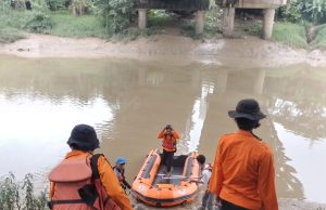 Pria karawang hilang tenggelam