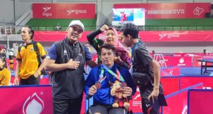 Atlet disabilitas tenis meja karawang