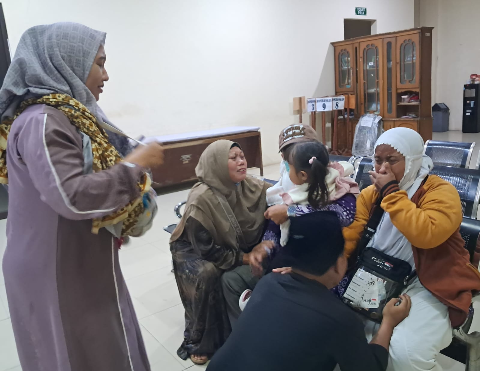 7 bersaudara haji karawang