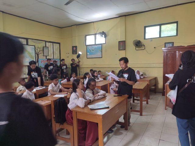 Film pelangi hujan karawang