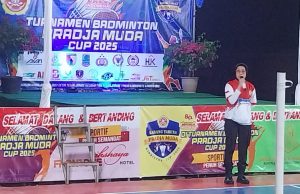 Turnamen badminton di karawang